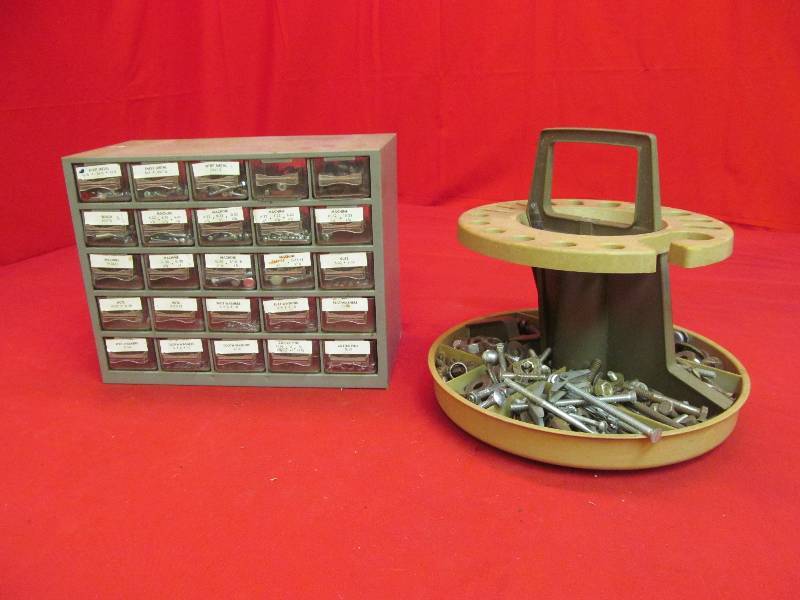 lot 196 image: Fastener organizer