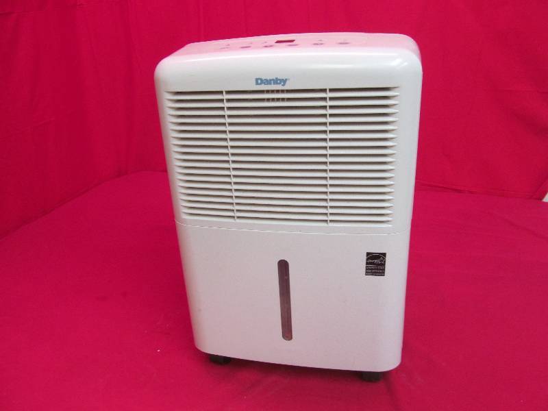 lot 203 image: Danby Dehumidifier