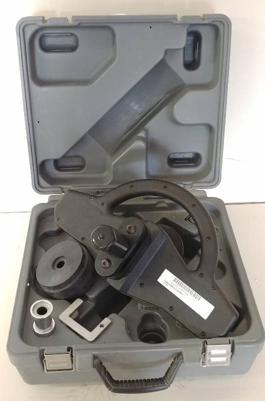 lot 2 image: Tapco Brake Buddy