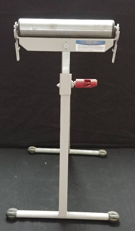lot 37 image: Roller Stand