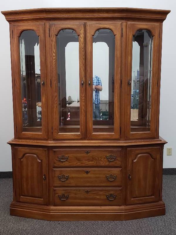 Kincaid Brand Lighted Hutch China Cabinet High End Moving