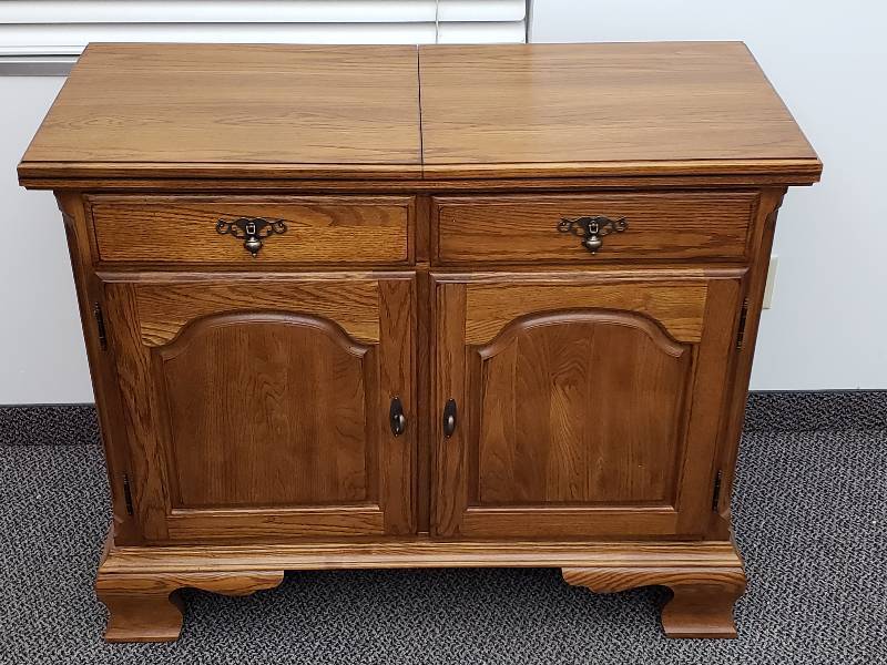 lot 3 image: Kincaid Brand Buffet Cabinet  Server