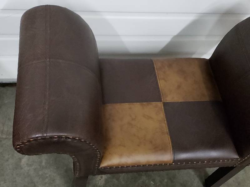 lot 30 image: Multi-Colored Leather Bench w Exposed Thumbtacks