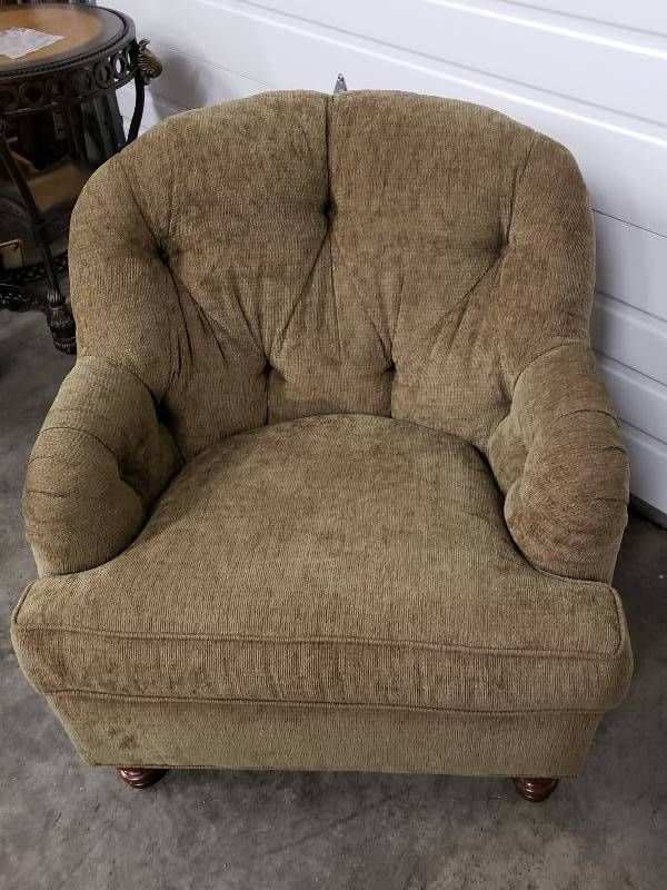 lot 47 image: Howard Miller Woodmark Brand Upholstered Armchair
