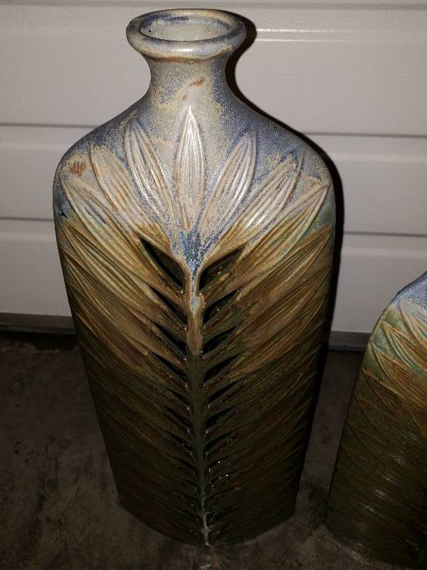 lot 61 image: (2) Modern Pottery Vases