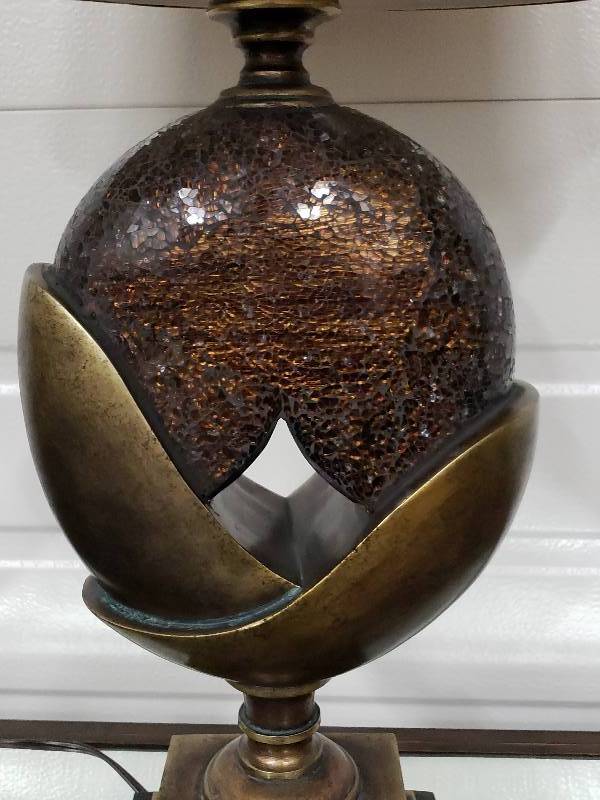 lot 123 image: Crackle Glass and Metal Table Lamp