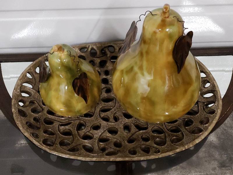 lot 155 image: Decorative Tray with Two Ceramic Pears