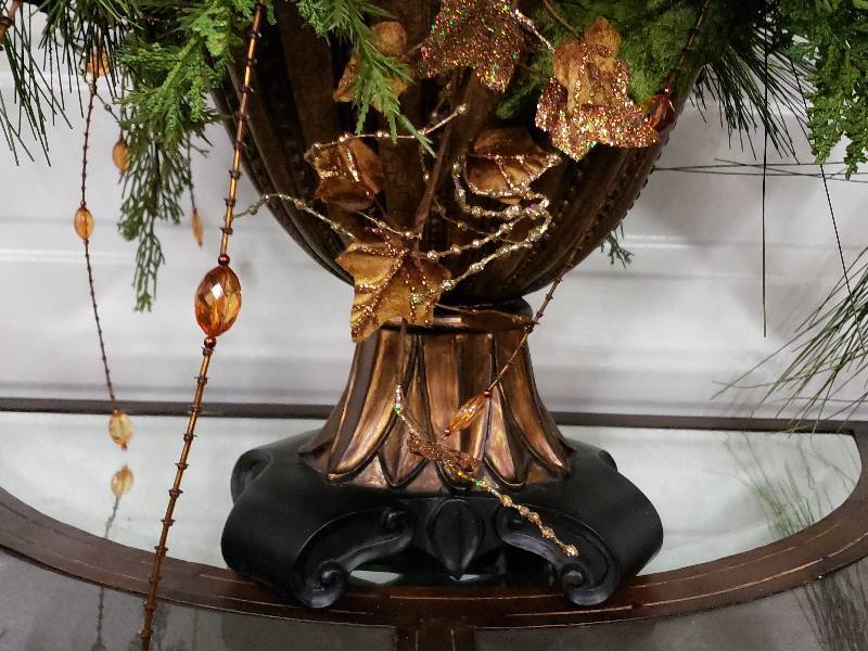 lot 158 image: Decorative Compote with Arrangements