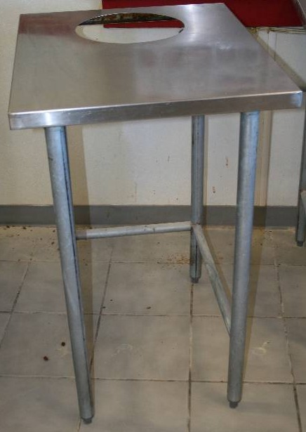 lot 5 image: Commercial Stainless Steel Table