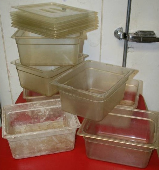 lot 44 image: Plastic Food Containers