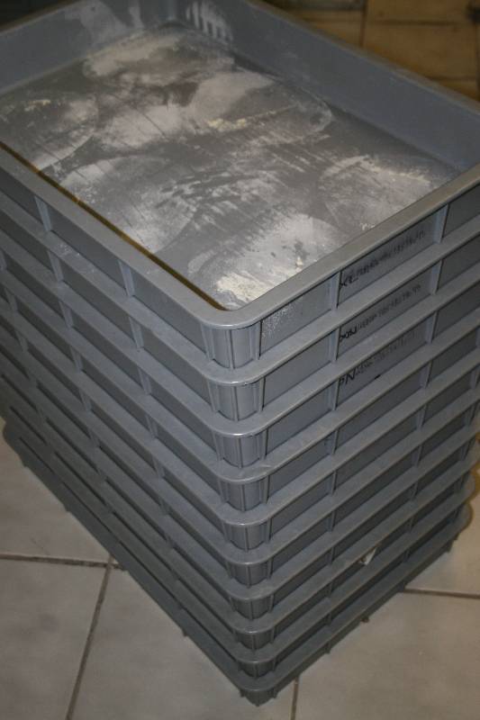 lot 94 image: Plastic Trays