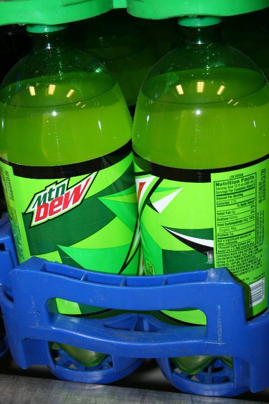 lot 116 image: Two Liter Bottles of Soda