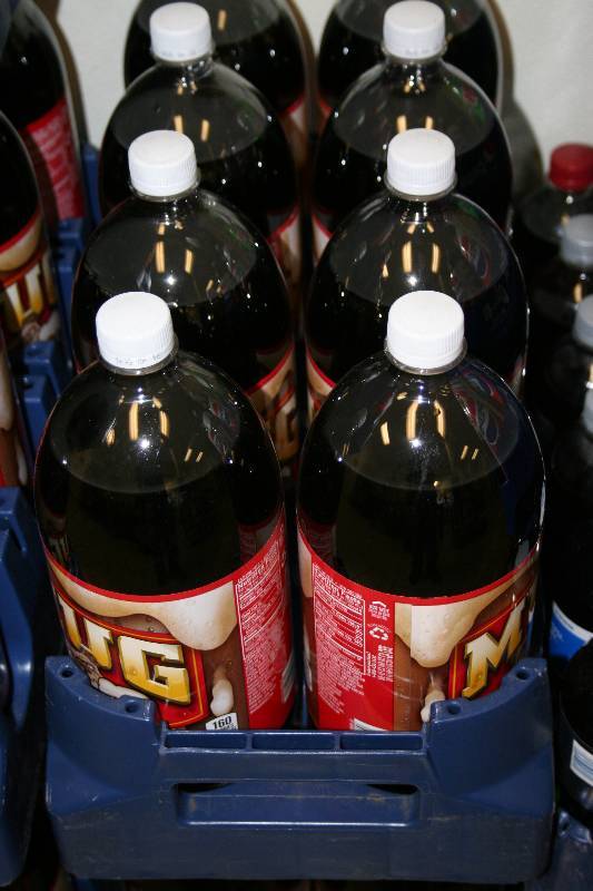 lot 123 image: Two Liter Bottles of Soda