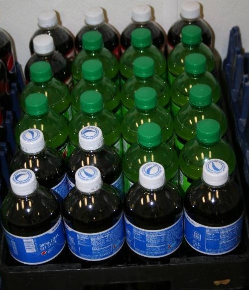 lot 129 image: Twenty Ounce Bottles of Soda