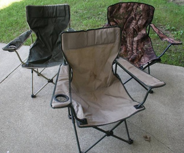 lot 185 image: Portable Seating