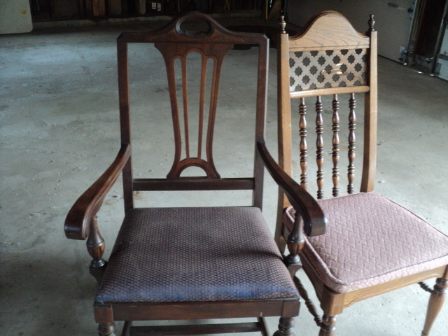 lot 6 image: 2 chairs - arm chair matching chair...
