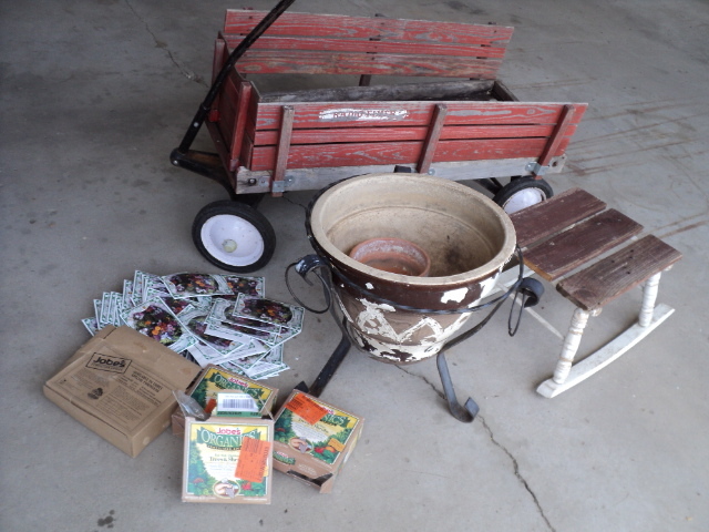 lot 15 image: garden lot - wagon needs new floor...