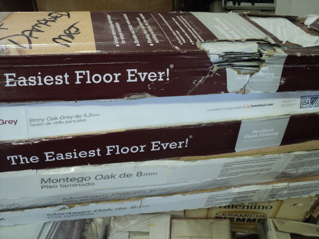 lot 41 image: 6 boxes of flooring - 3 cases Monte...