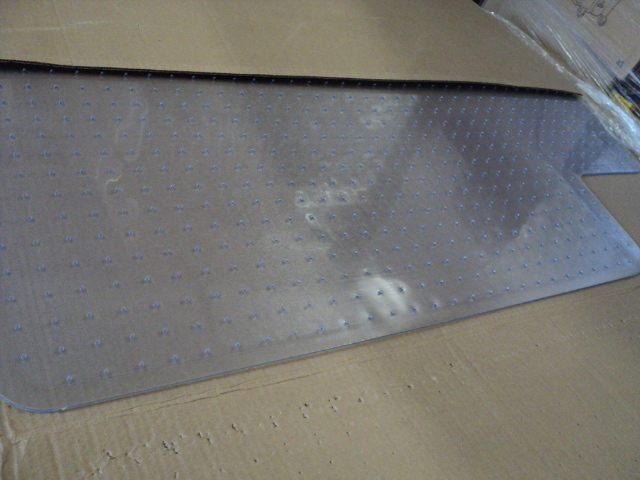 lot 51 image: 3 x 4 protector floor mat...