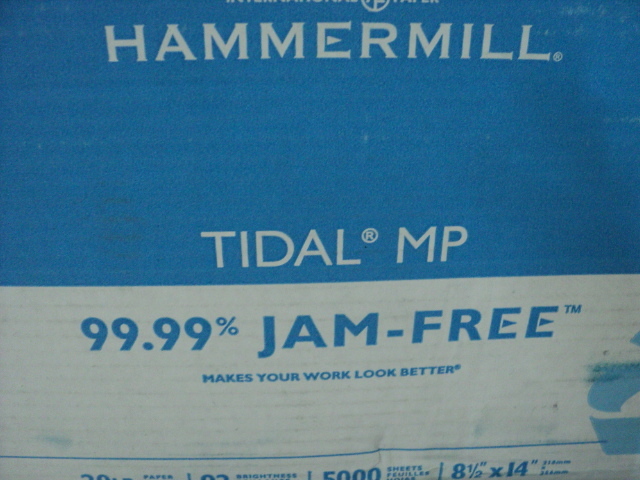 lot 93 image: 5000 sheets of Hammermill 8.5 x 14 ...