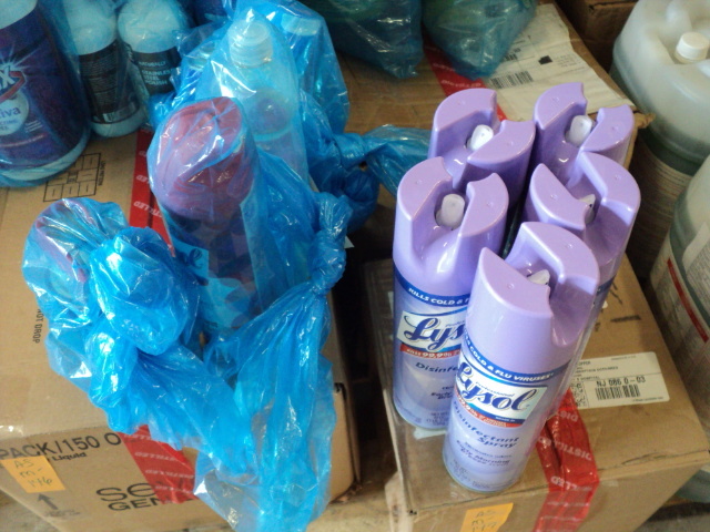 lot 153 image: variety of sprays and cleaners - se...