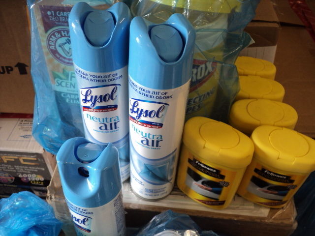 lot 161 image: Sprays, soaps, disinfecting wipes a...