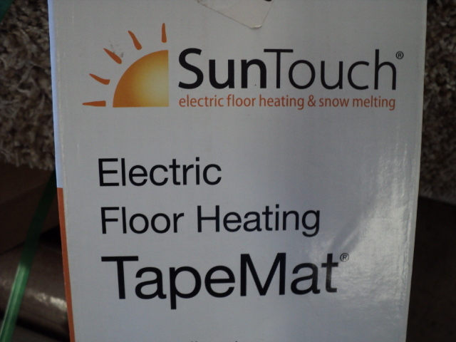 lot 190 image: Electric floor heating tape mat...
