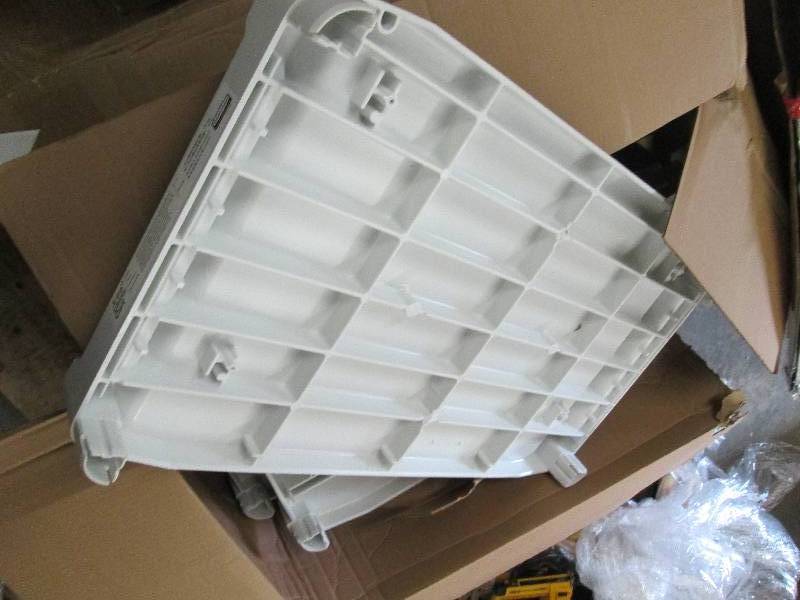 Rubbermaid Xtra Carts With Aluminum...