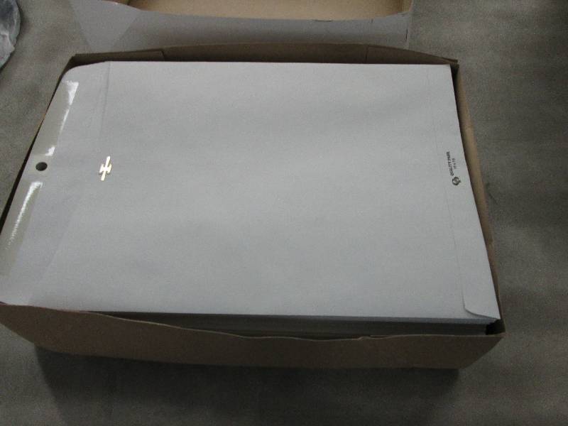 Lot of 4 Boxes Quality Park 10x13 C...