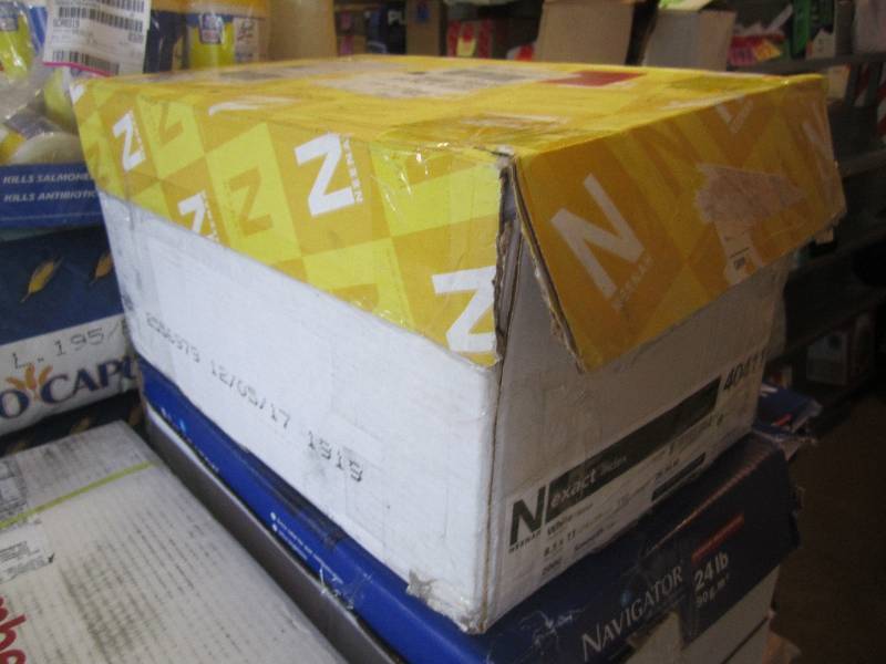 lot 5 image: Case of 2000 Sheets of 8.5 x 11 P...