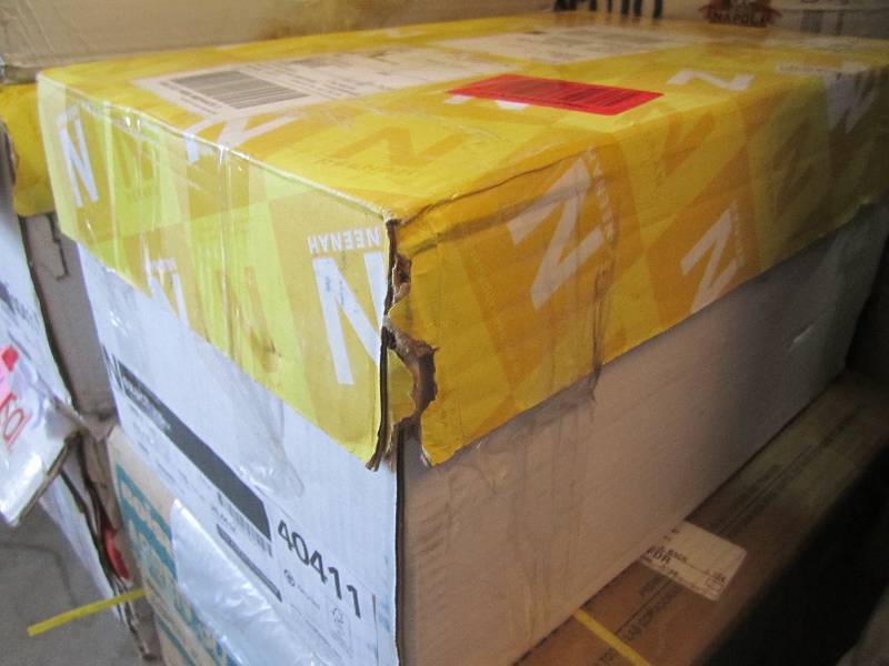 lot 12 image: Case of 2000 Sheets of 8.5 x 11 P...
