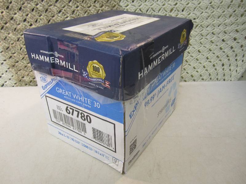 lot 18 image: Case of 2500 Sheets of 8.5 x 11 P...