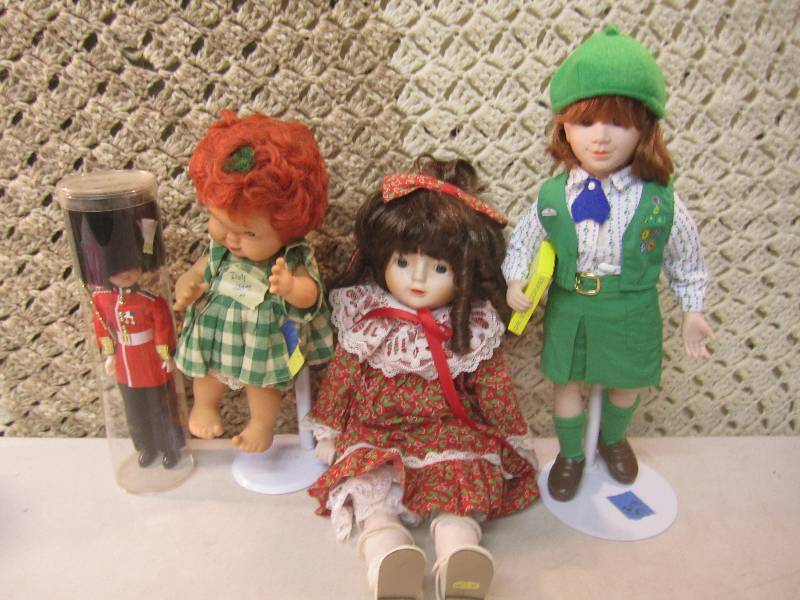 lot 51 image: Lot of 4 Dolls See Photos Tallest i...