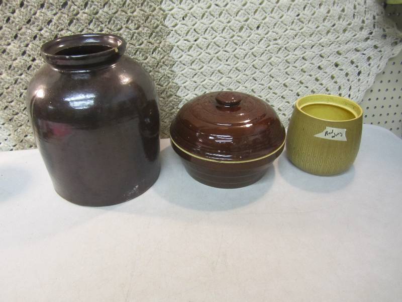 lot 57 image: Red Wing Pot and other Vintage Pots...