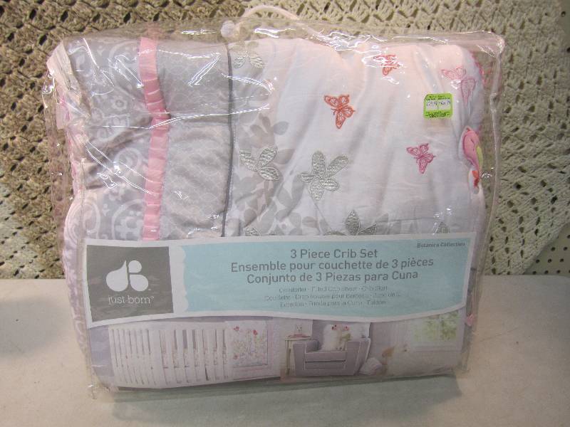 lot 75 image: Just Born 3-Piece Crib Bedding Set ...