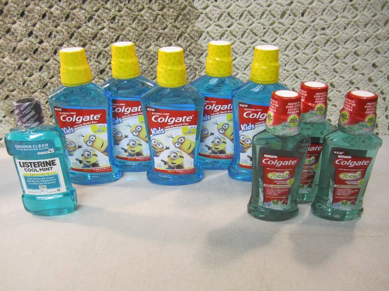 lot 118 image: Mixed Lot of Mouthwash  B-2...