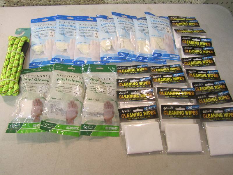 lot 129 image: Lot of Disposable Latex and Vinyl G...