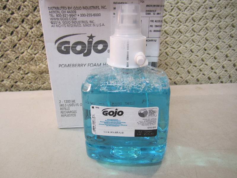 lot 151 image: Case of 2 GoJo Pomeberry Foam Handw...