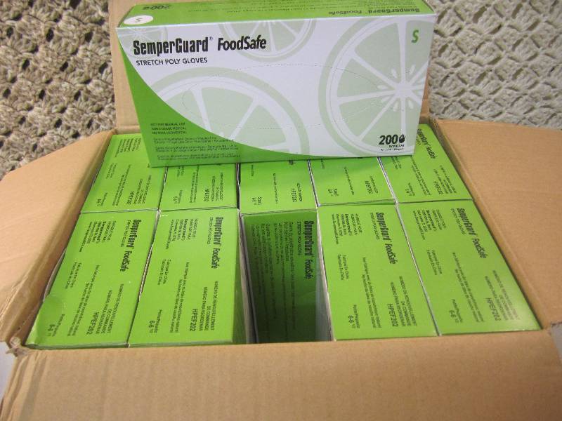 lot 159 image: Case of 2000 Food Safe Stretch Poly...