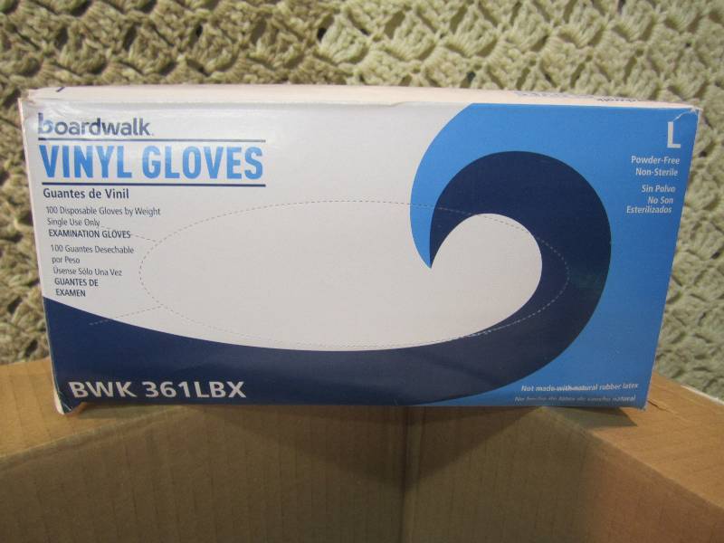 lot 172 image: Lot of 8 Boxes of Vinyl Gloves Size...