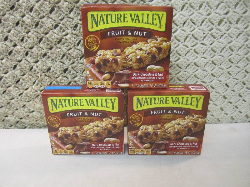 lot 228 image: 3 Boxes of Nature Valley Fruit & Nu...