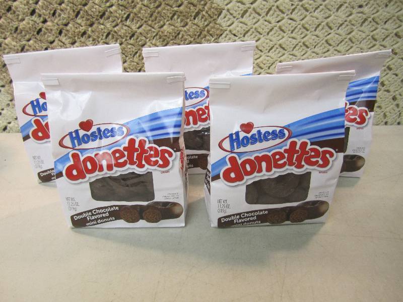 lot 247 image: 5 Bags of Hostess Double Chocolate ...