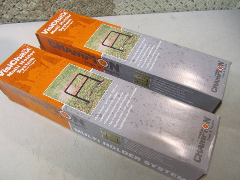 lot 284 image: 2 Champion Traps and Targets VisiCh...