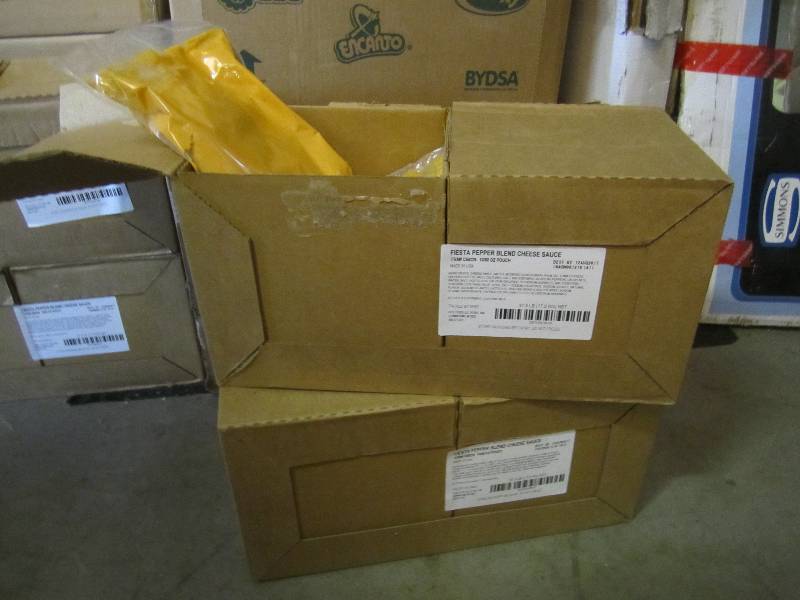 lot 313 image: 2 Cases of Fiesta Pepper Blend Chee...