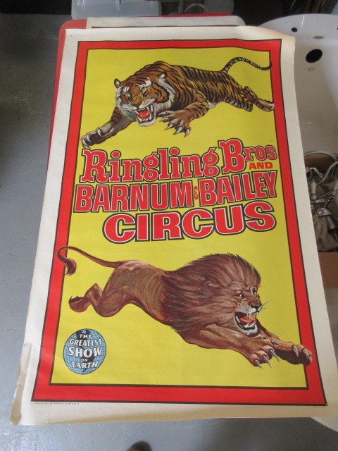 lot 912 image: 1950s RINGLING BROTHERS LITHOGRAPH