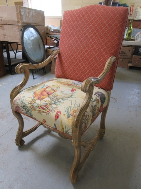 lot 926 image: ARM CHAIR
