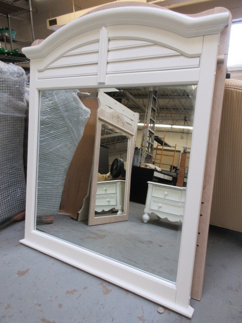 lot 963 image: LARGE BEVELED GLASS MIRROR