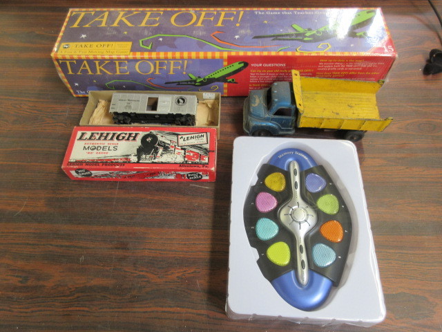lot 974 image: GAMES AND COLLECTIBLES