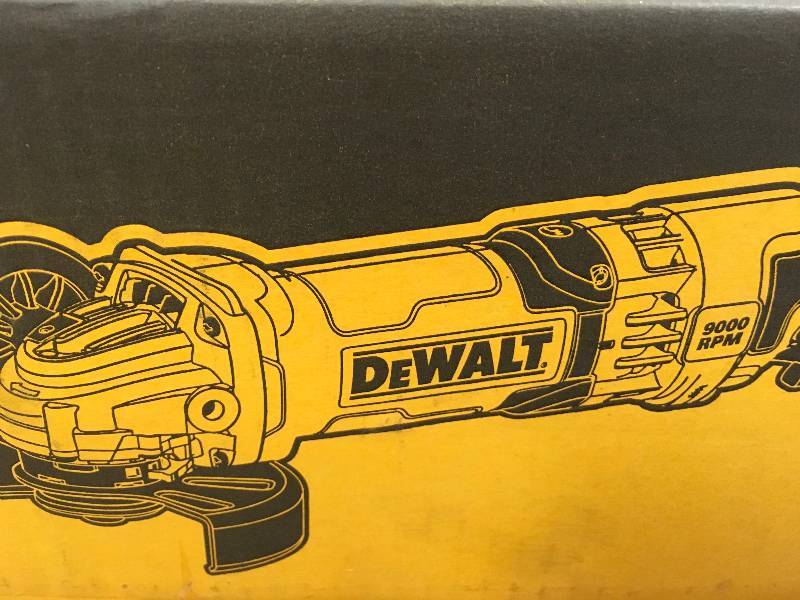 DeWalt 13 Amp Corded 4-12 in. Angle Grinder OPEN BOX NOT USED