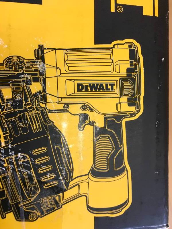 Dewalt Pneumatic 15-Degree Coil Roofing Nailer in working Condition